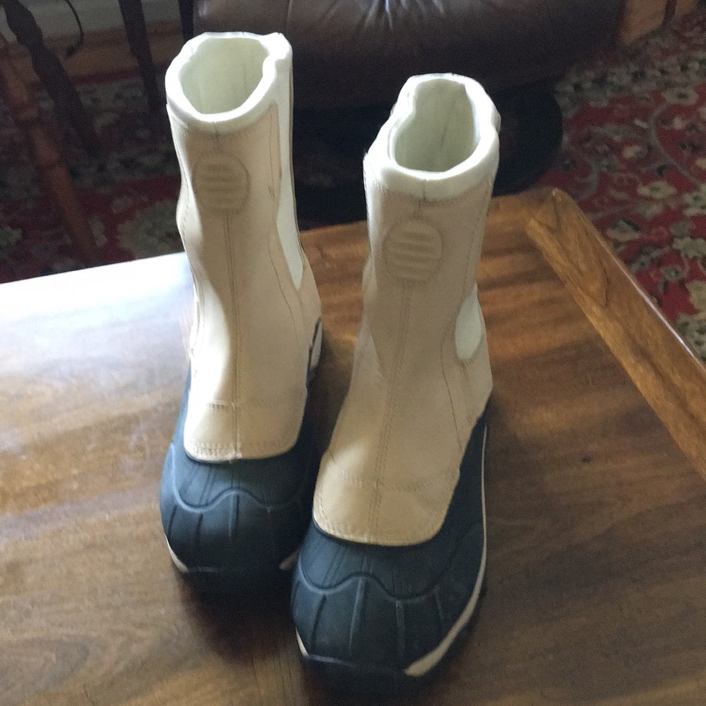 LL Bean waterproof pull on boots.